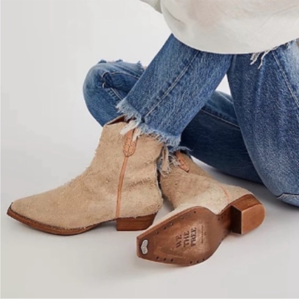 Free People Wesley Ankle Boot Bone Leather Western Inspired Square Toe US 8.5 - Picture 3 of 13
